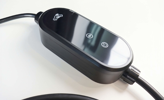 comprar CE 3kW Portable EV Charger 16A IP67 with 5m Cable fabricación en línea
