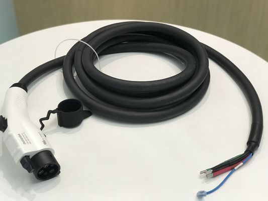 comprar La carga del tipo 1 EV del SAE J1772 telegrafía el enchufe estándar del tipo 1 EV Charginng de los E.E.U.U. de la certificación de la UL de 40A 250V fabricación en línea